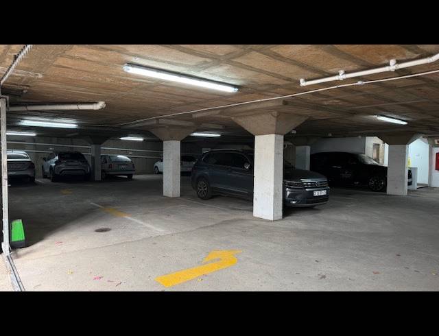 136M² OFFICE TO LET IN GLENWOOD
